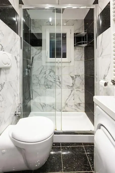 Casa Delle 5 Giornate Di Milano Lägenhet